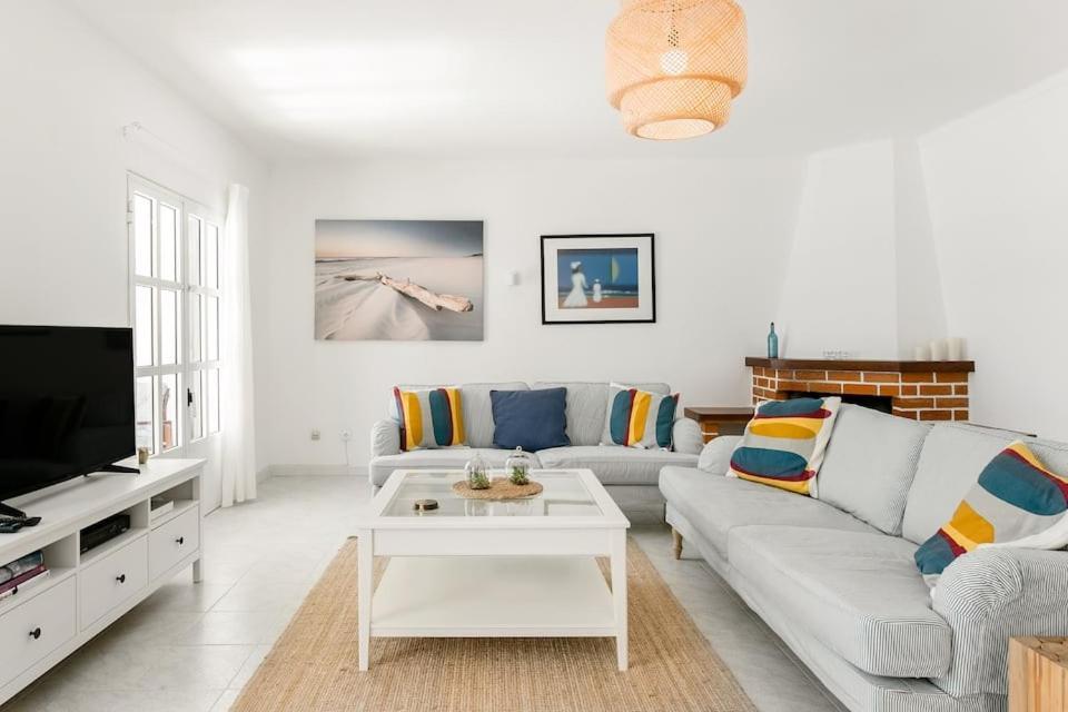 Beachfront Villa With Private Pool In Manta Rota Vila Nova de Cacela Εξωτερικό φωτογραφία